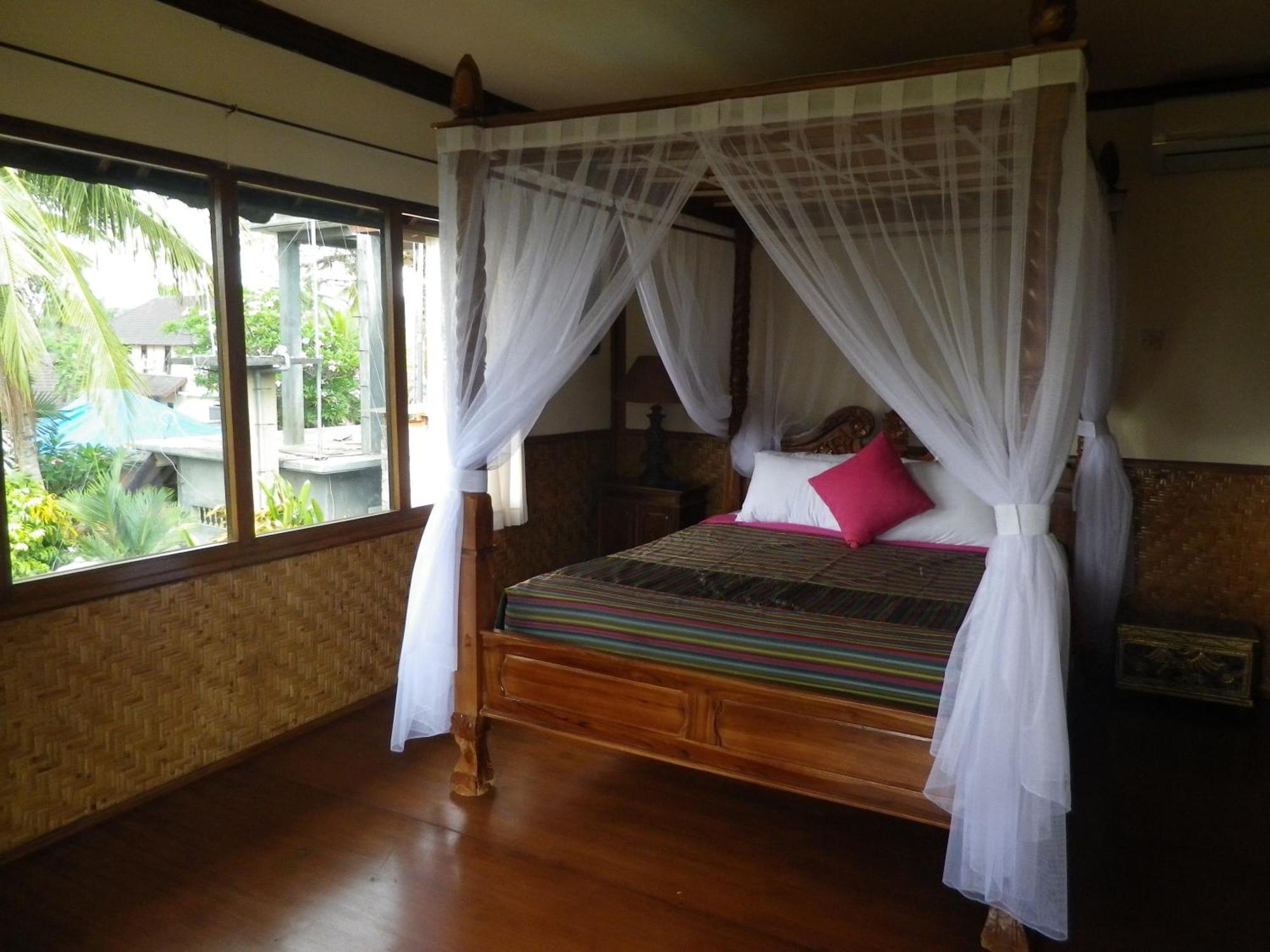 Bali Breeze Bungalows Ubud Rum bild