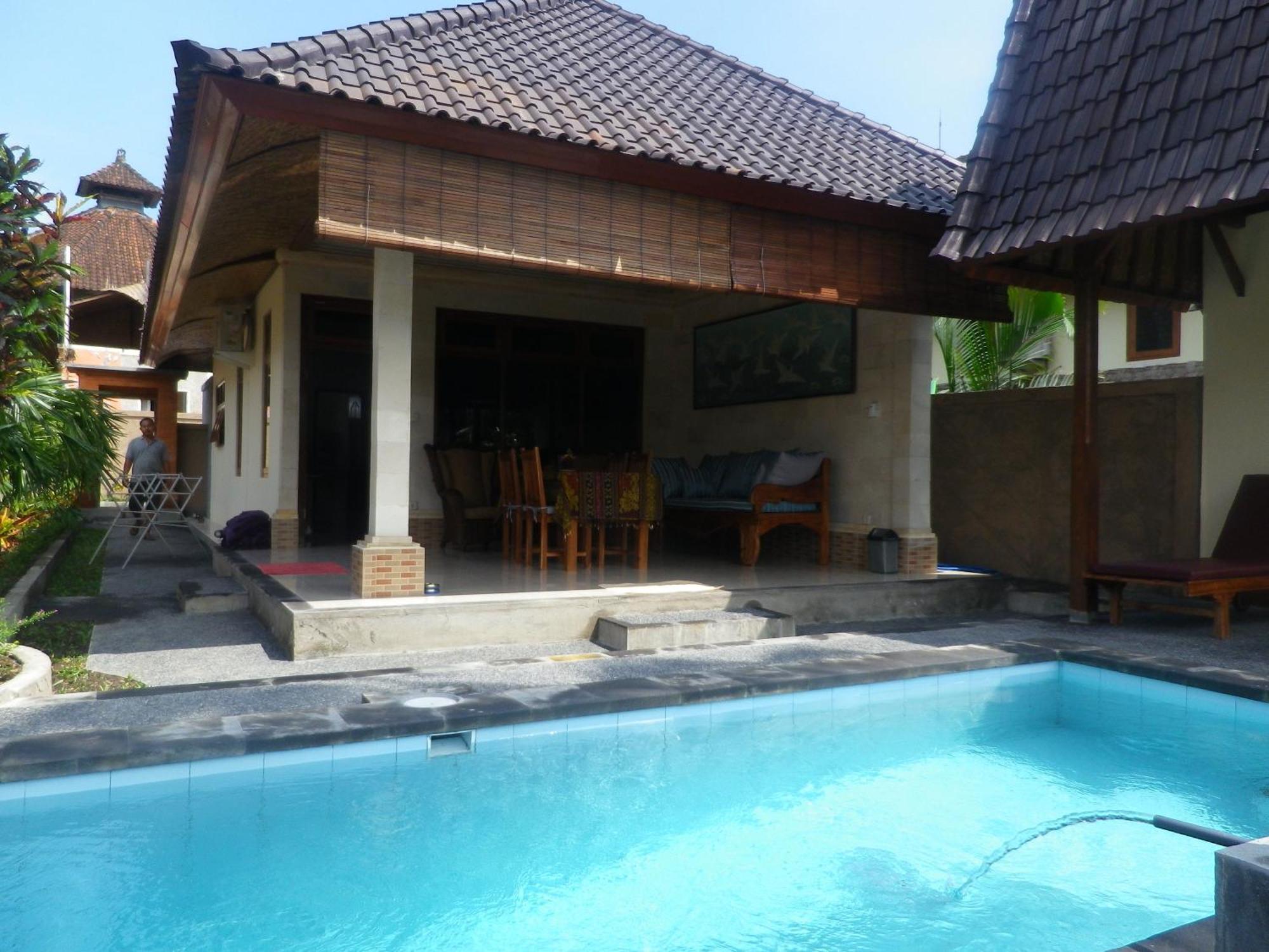 Bali Breeze Bungalows Ubud Rum bild