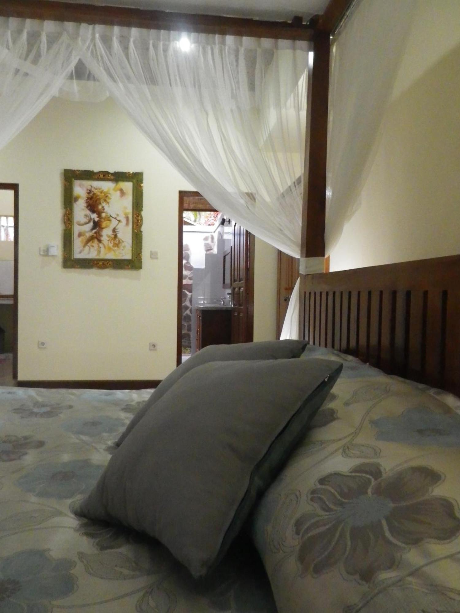 Bali Breeze Bungalows Ubud Rum bild